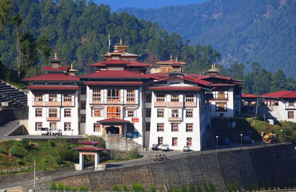 Mongar Dzong, a white fortress with red roofs, in eastern Bhutan